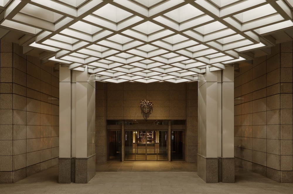 Park Hyatt Tokyo 8/64