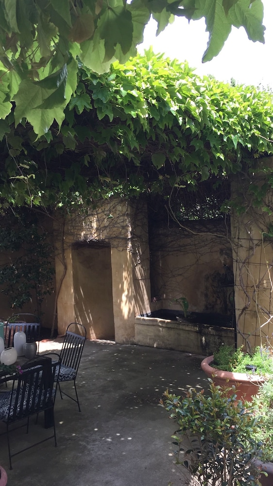Auberge Burgundy Guest House Hermanus 40/43