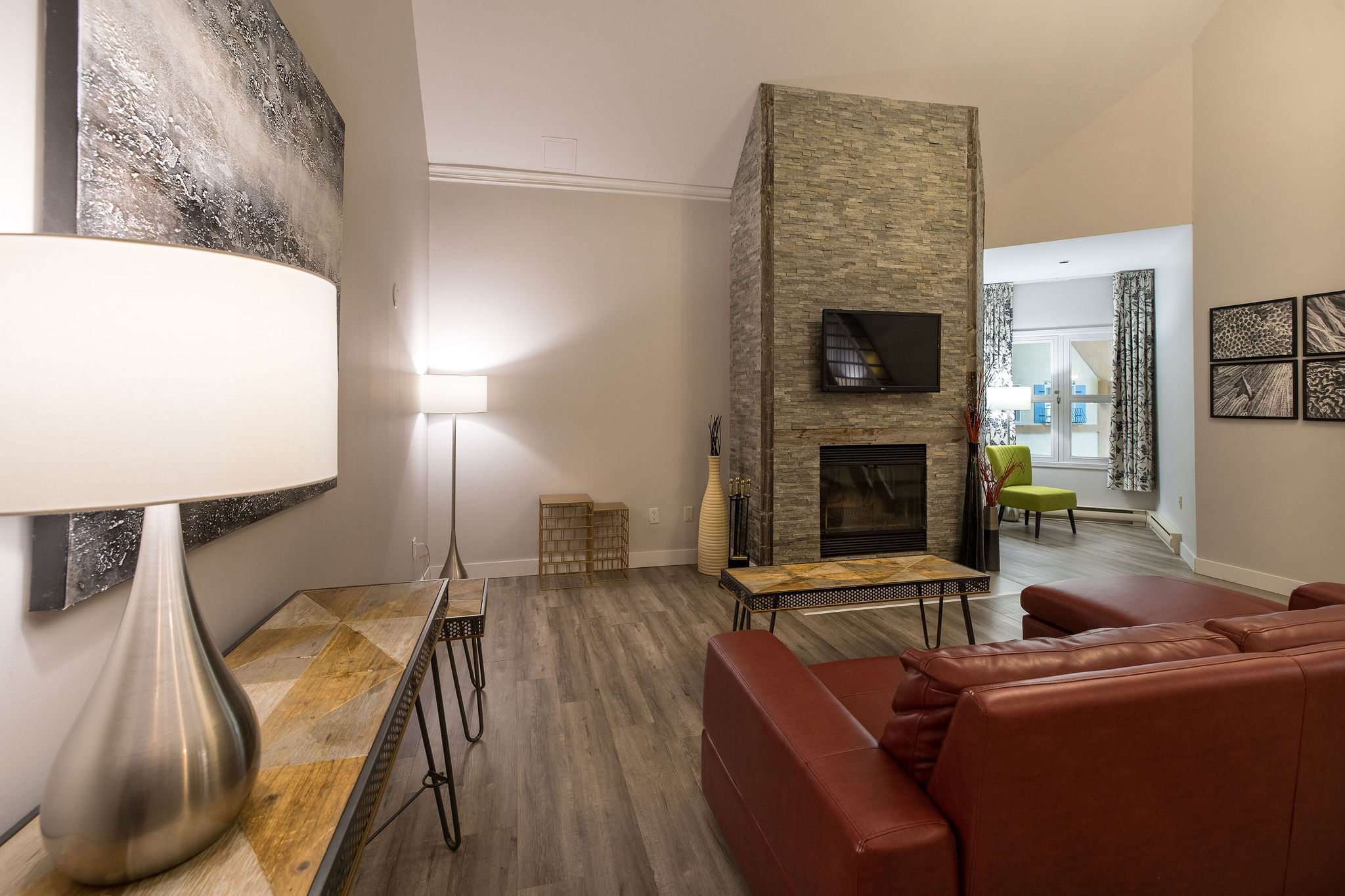 Chateau Bromont 26/38