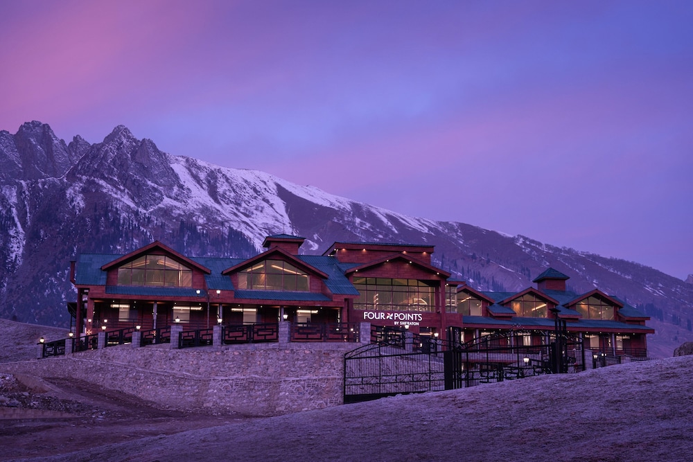 Four Points by Sheraton Sonmarg Resort 3/16