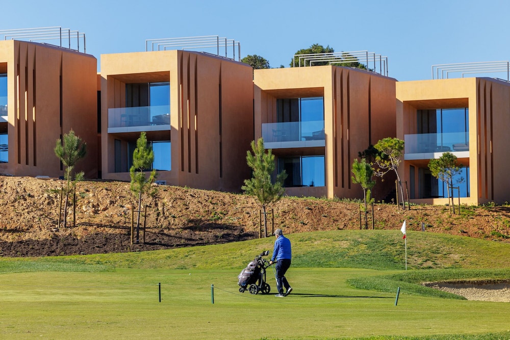 Palmares Signature Apartments 53/56