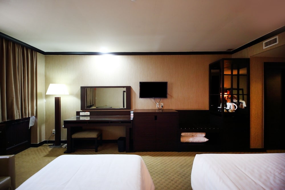 Ramada by Wyndham Songdo 20/34