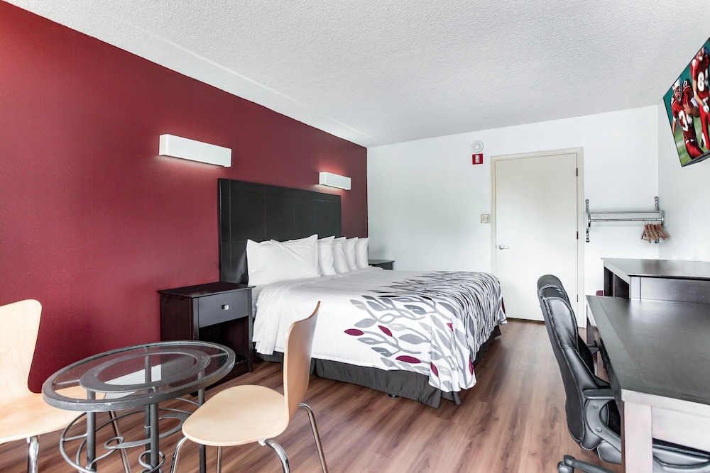 Red Roof Inn Monteagle – I-24 (ex Motel 6 Monteagle TN) 17/28