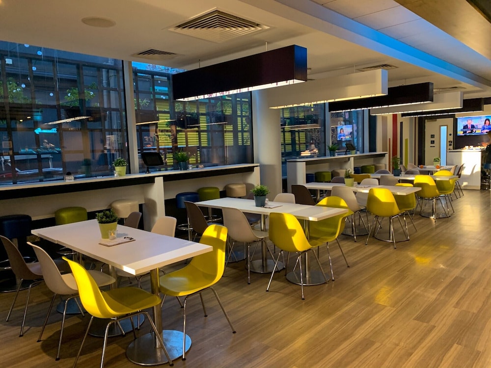 Ibis budget Belfast City Centre 42/57