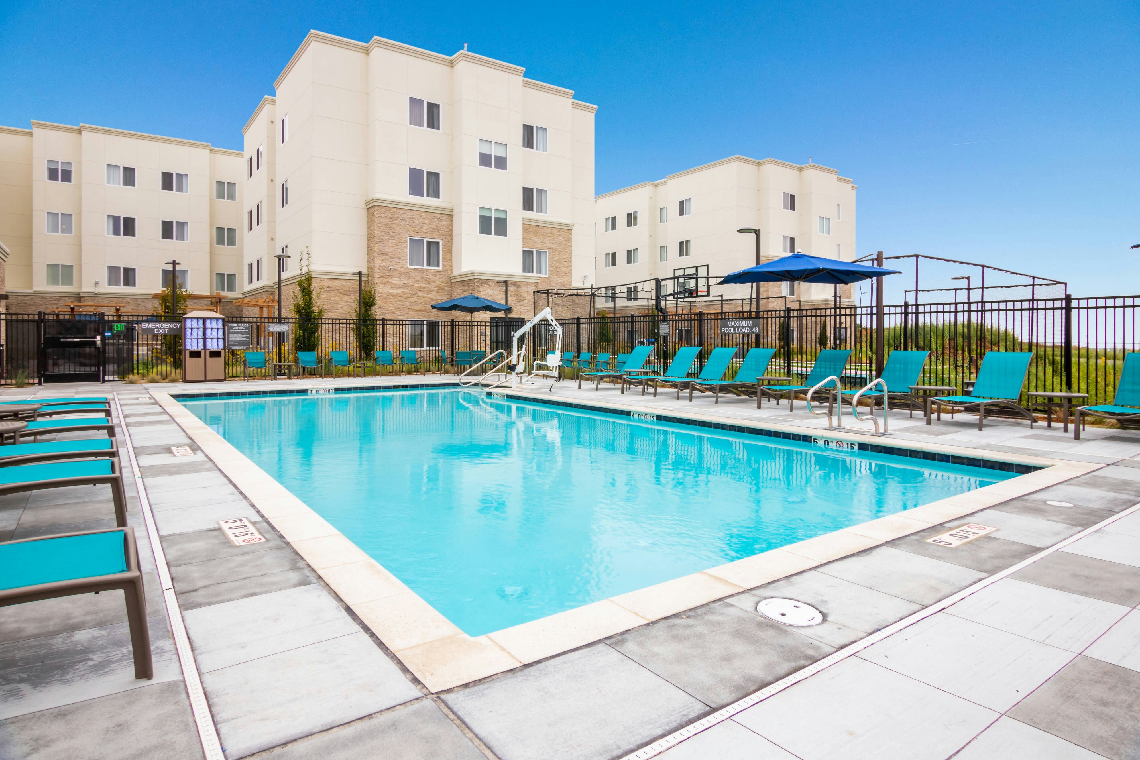 Fairfield Inn Suites San Jose North Silicon Valley 55/55