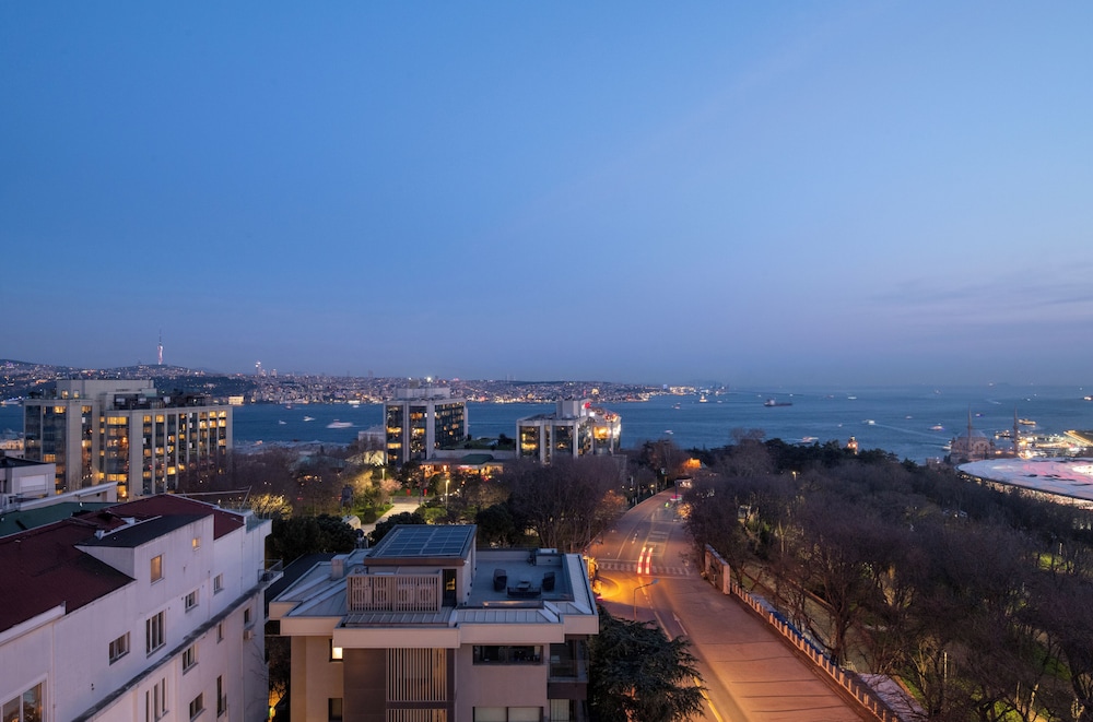 DoubleTree by Hilton Istanbul Macka 54/61