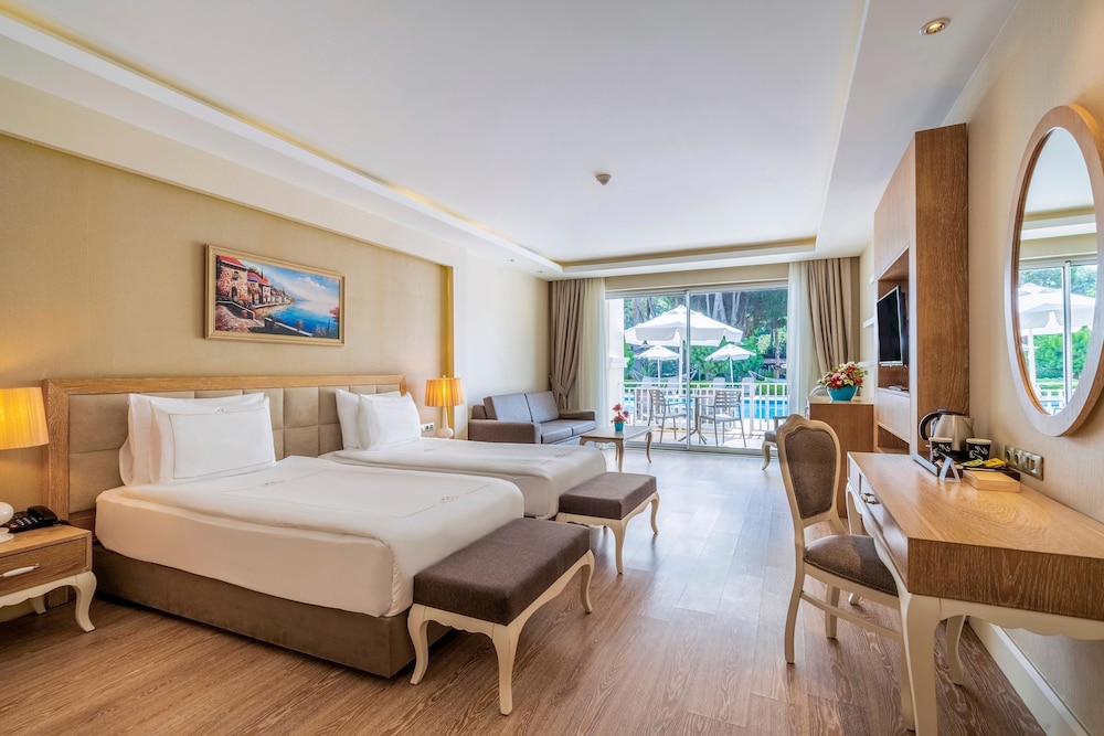 Jasmine, Lagoon, Lake, House, Double Bed, Sofa