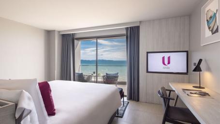 Deluxe Panoramic room