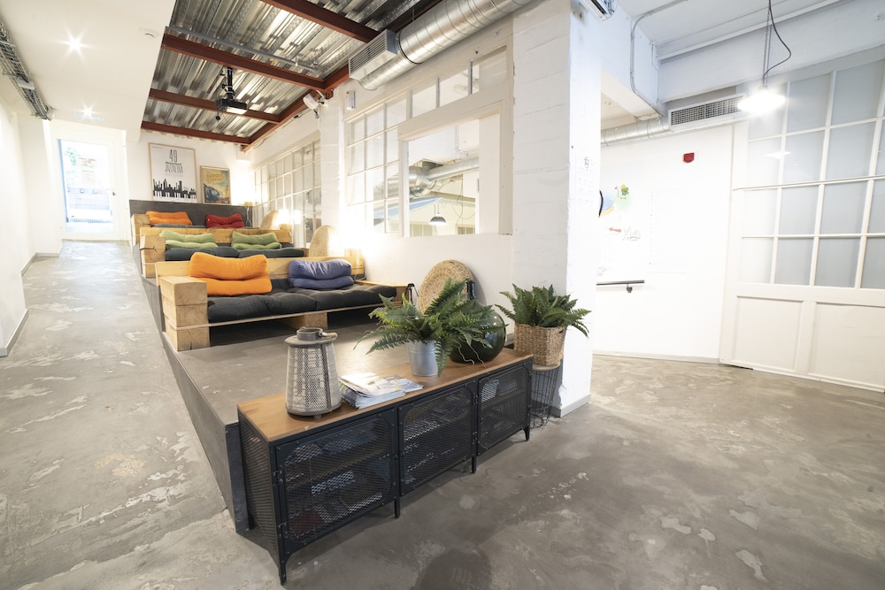 Koba Hostel 14/75