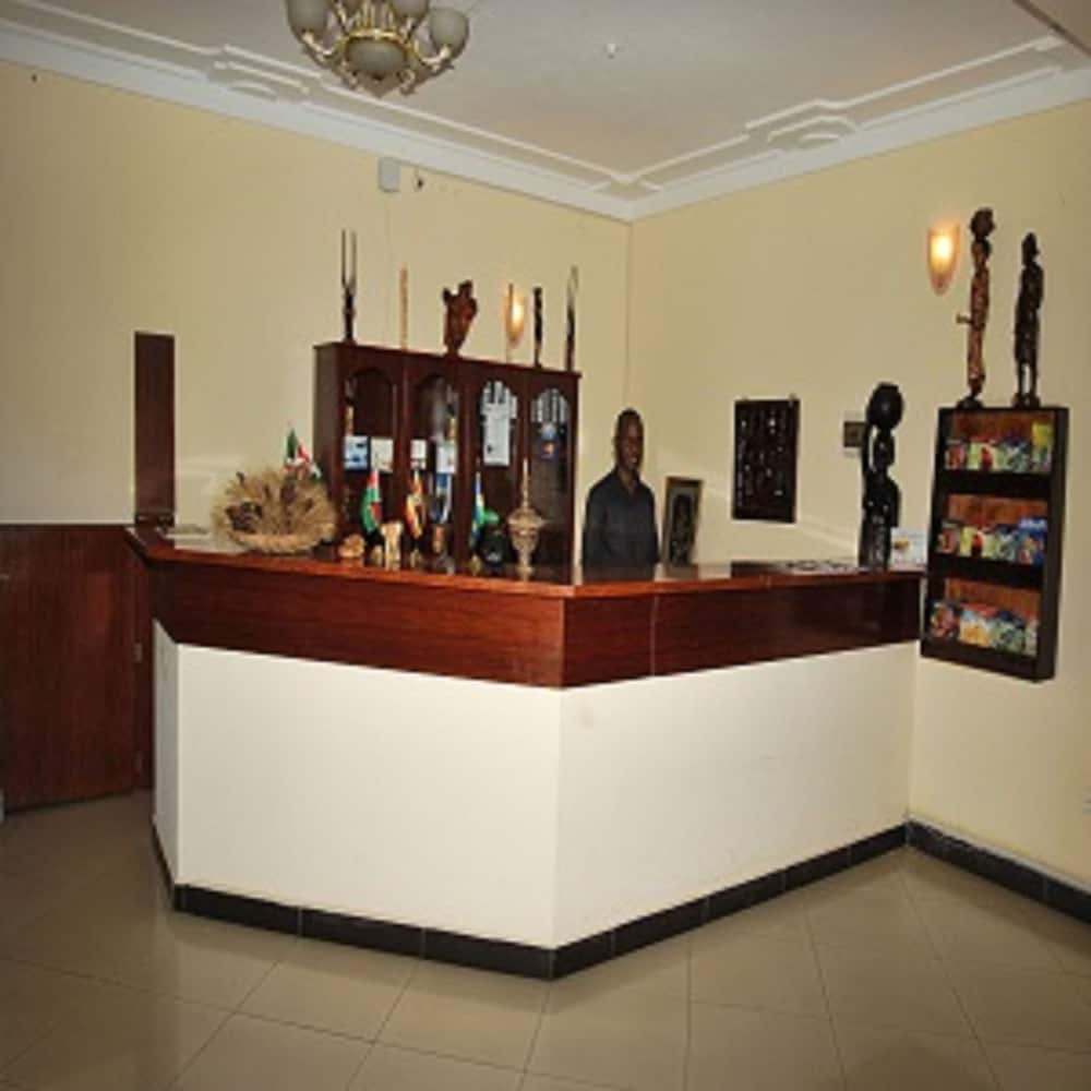 Best Outlook Hotel 6/50