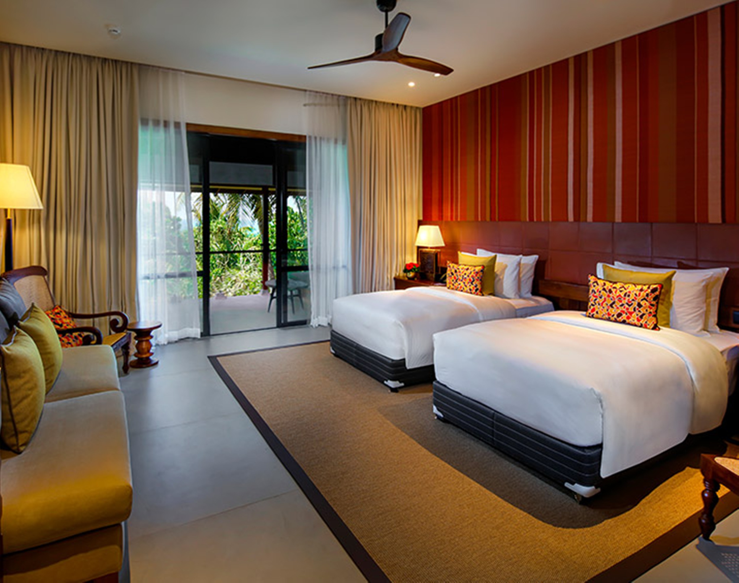 Luxury, Triple, Twin Beds, Sea Front