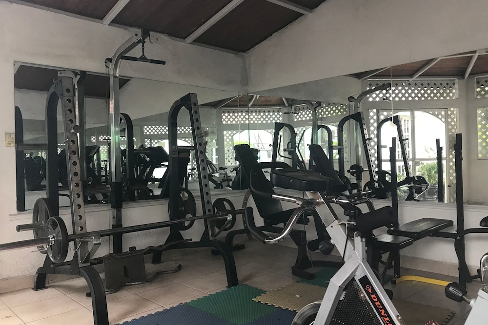 Hotel VF Cuernavaca 6/19