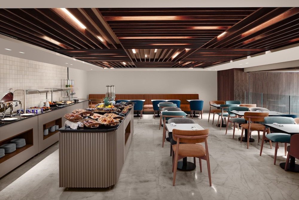 Courtyard by Marriott Casablanca Downtown 34/43
