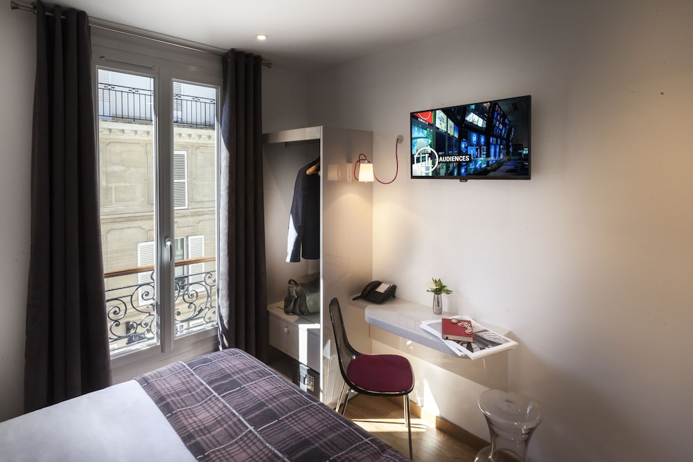 Hotel Le Mireille 17/41