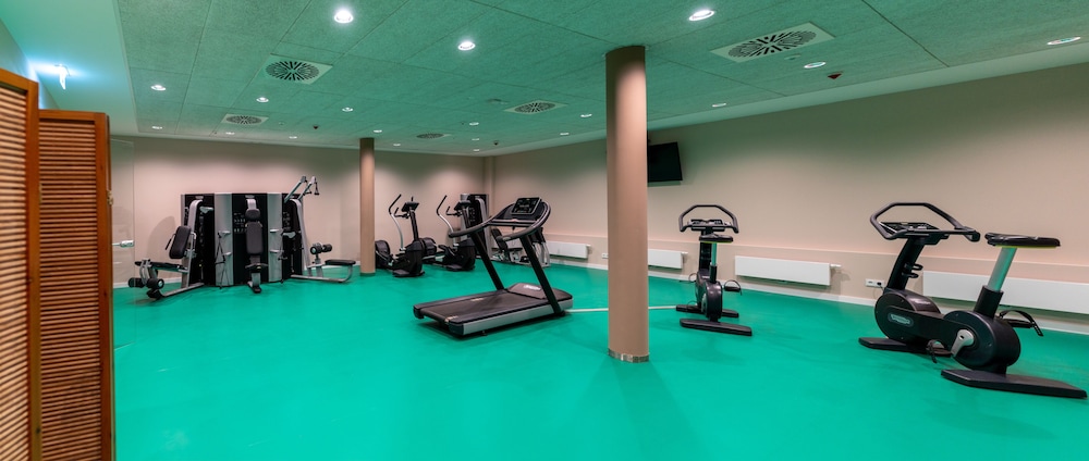 KONGRESSHOTEL POTSDAM AM TEMPLINER SEE 40/66