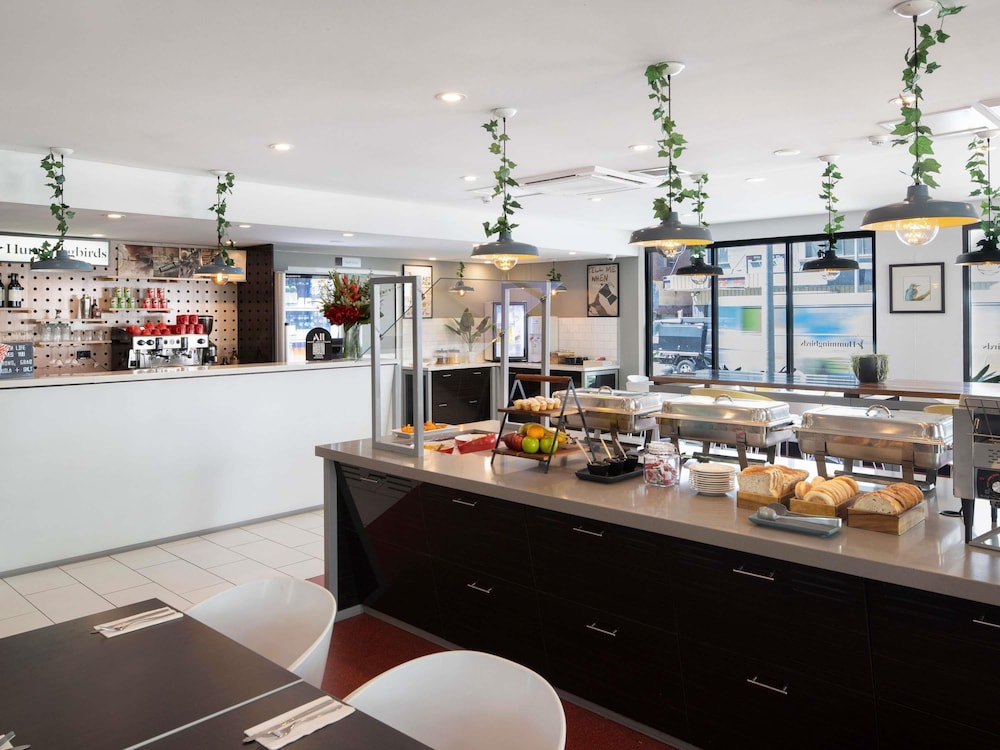 Ibis Newcastle 53/60