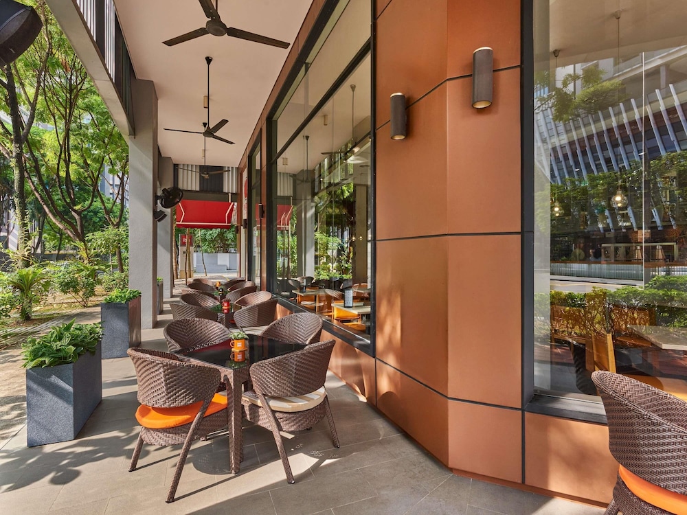 Ibis Singapore Novena Hotel 26/50