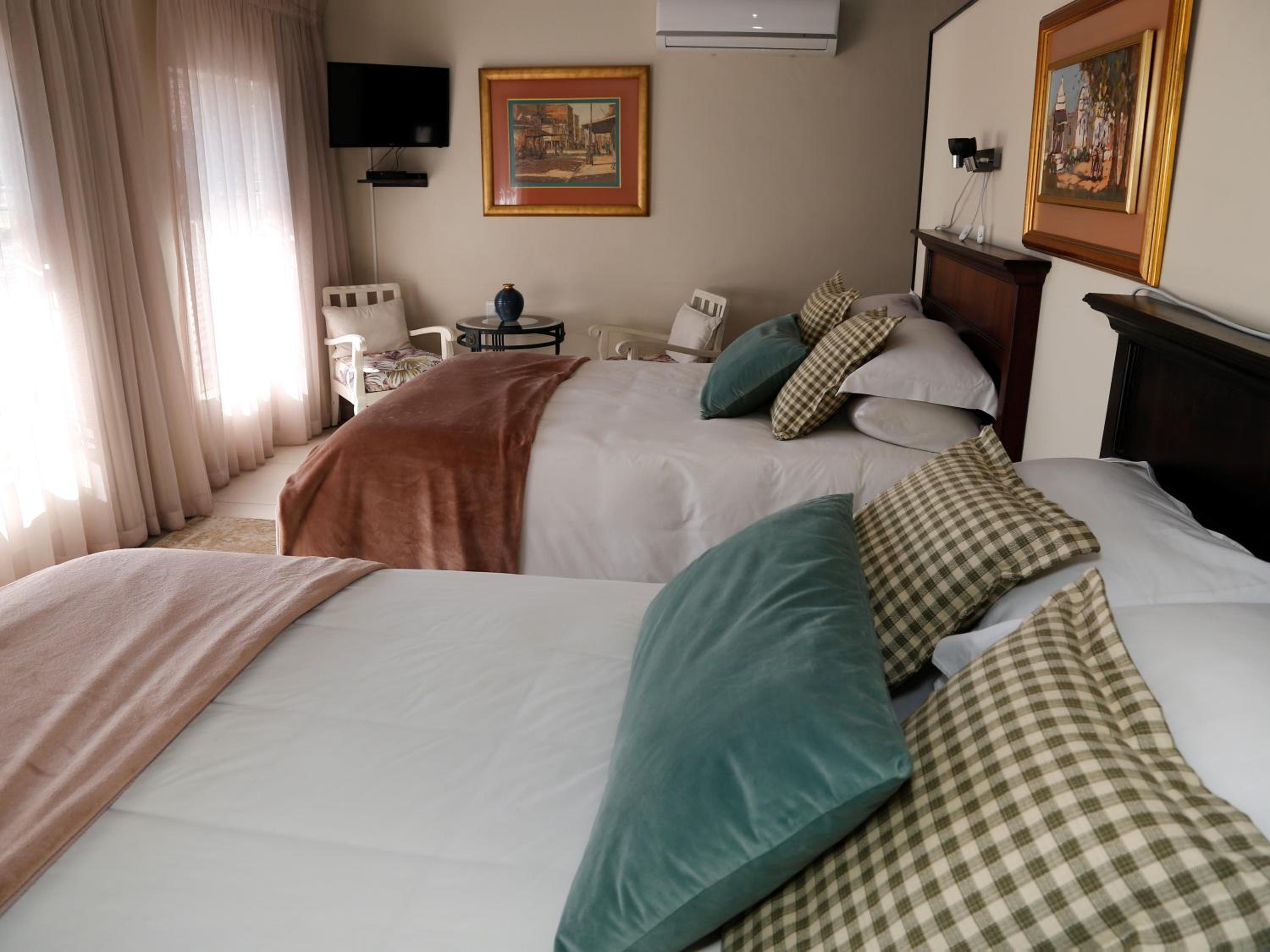 Dormio Manor Guest Lodge 5/19