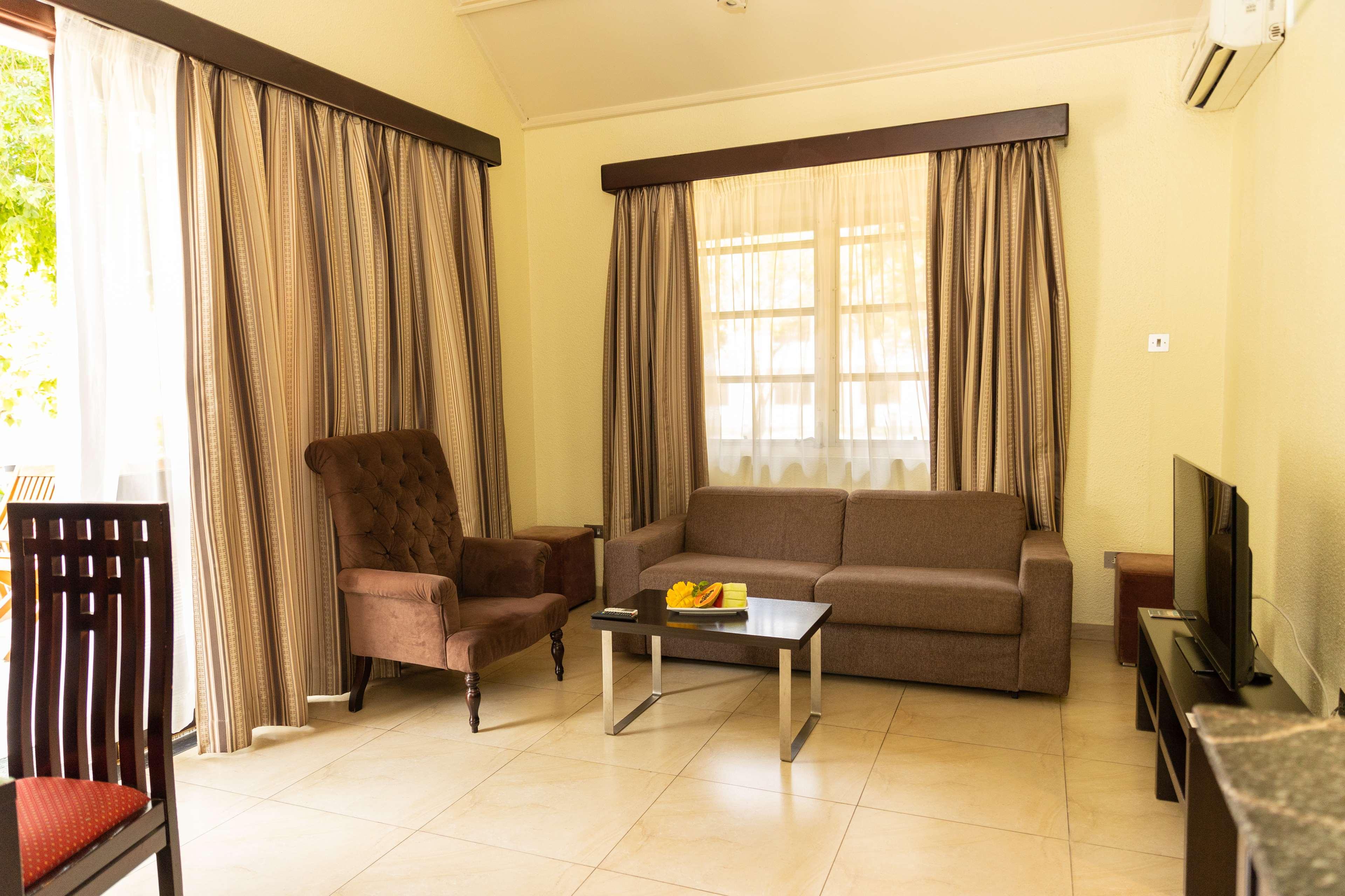 Lancaster Hotel Accra 30/50
