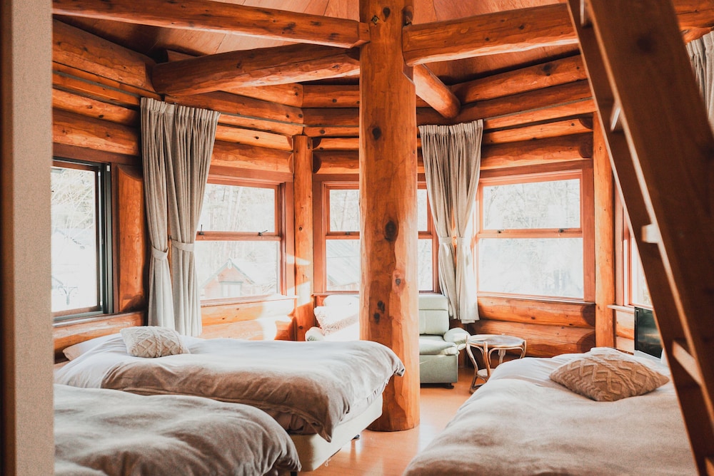 Hakuba Pension Meteor 18/75