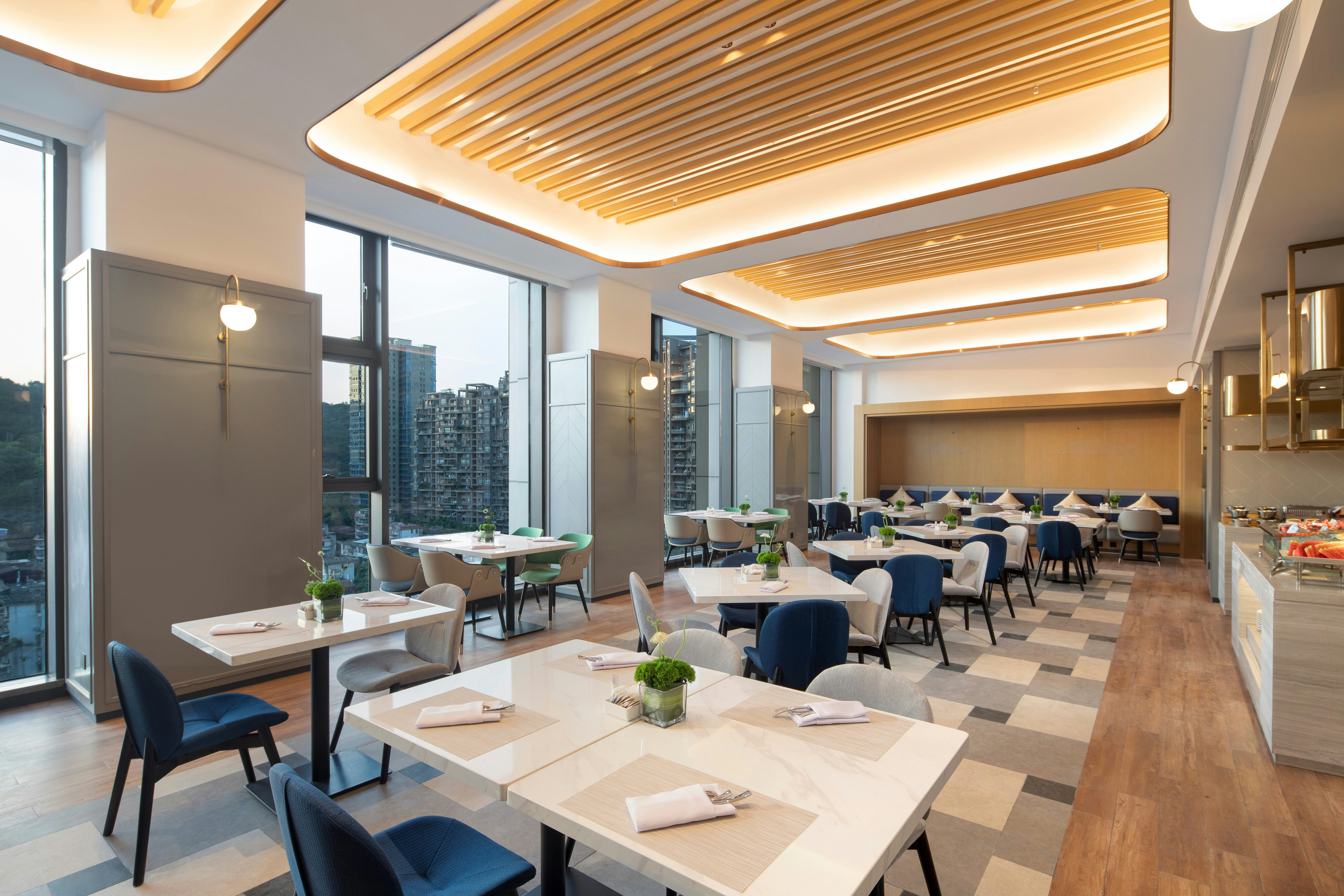 Hilton Garden Inn Xiamen Bailuzhou Park 22/34