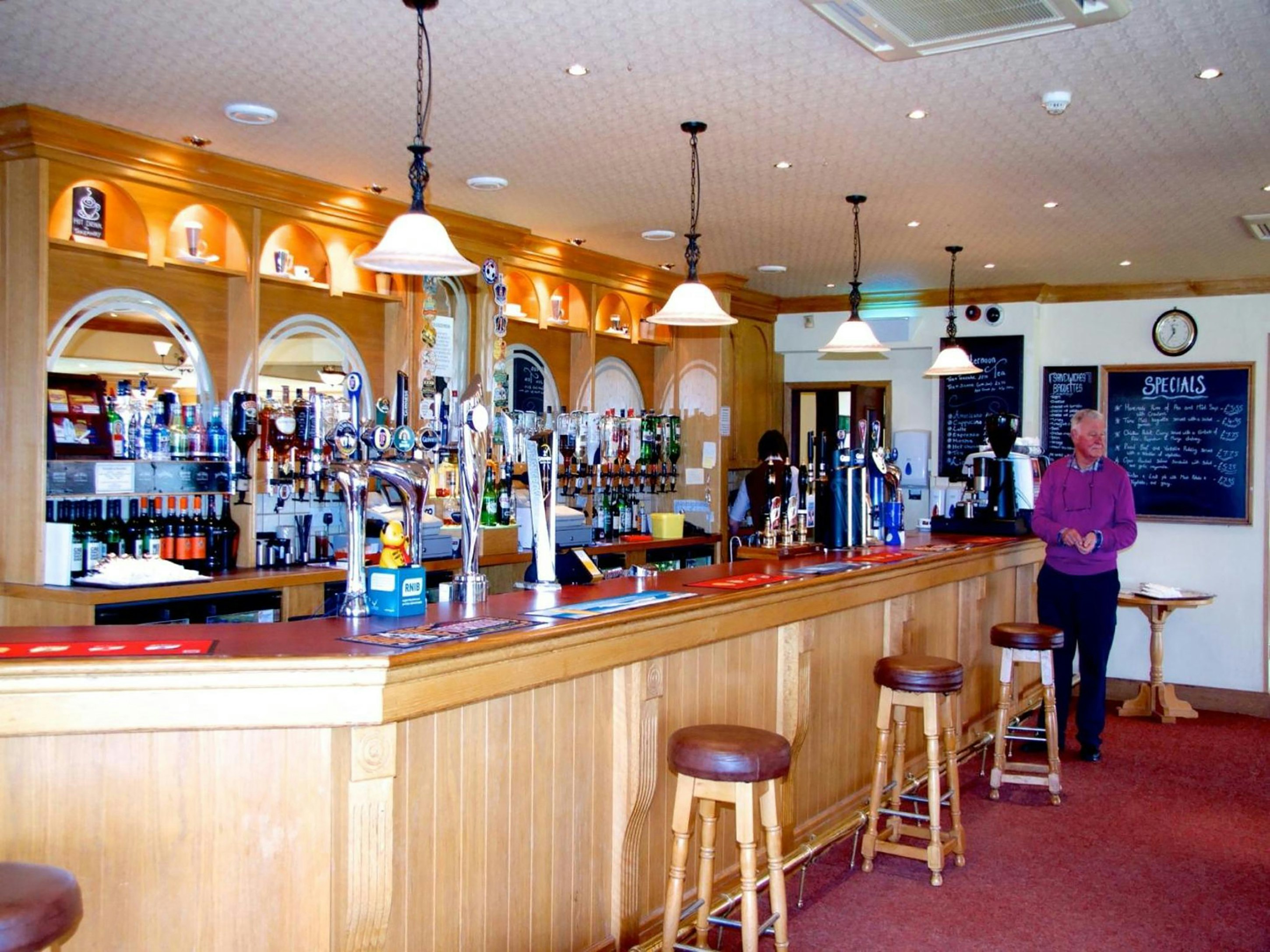 North Shore Hotel and Golf Club 27/43