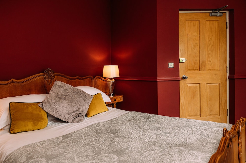 Lagoon, Double Bed