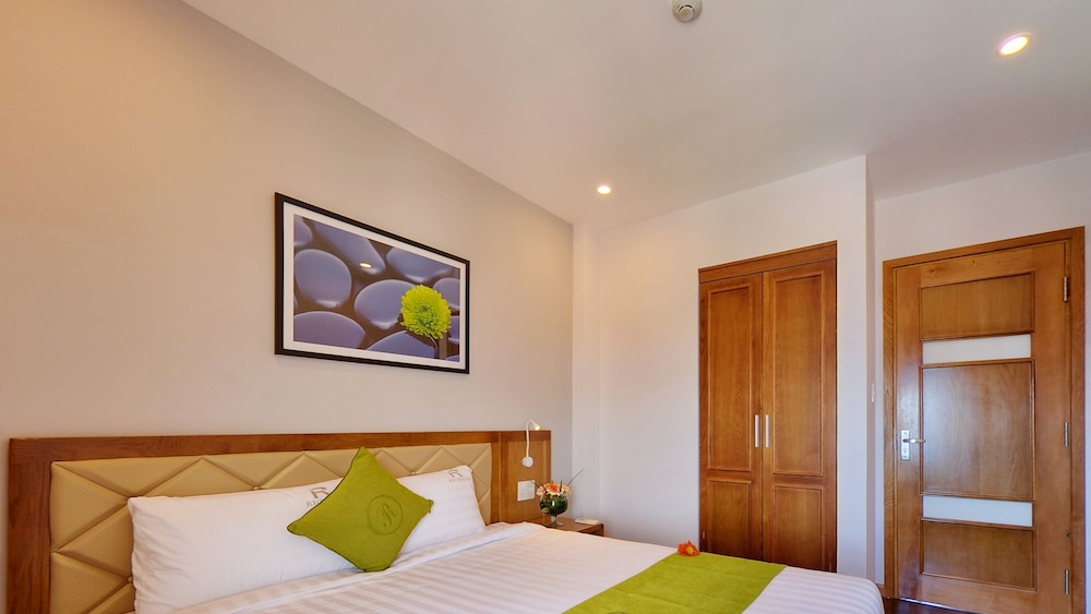 3 BEDROOMS, BASIC, APARTMENT, CITY VIEW