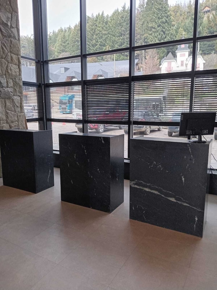 Radisson Blu Bariloche 6/60