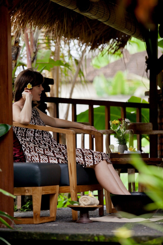 Sri Ratih Cottages 1/50