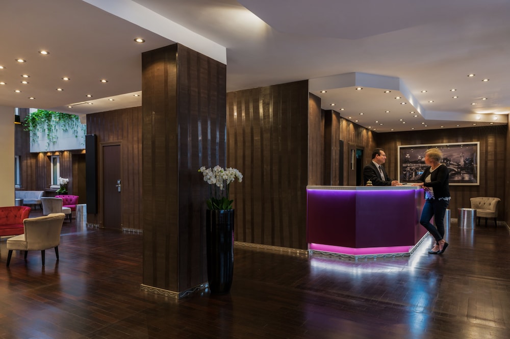 Lobby at Aida Marais, PARIS