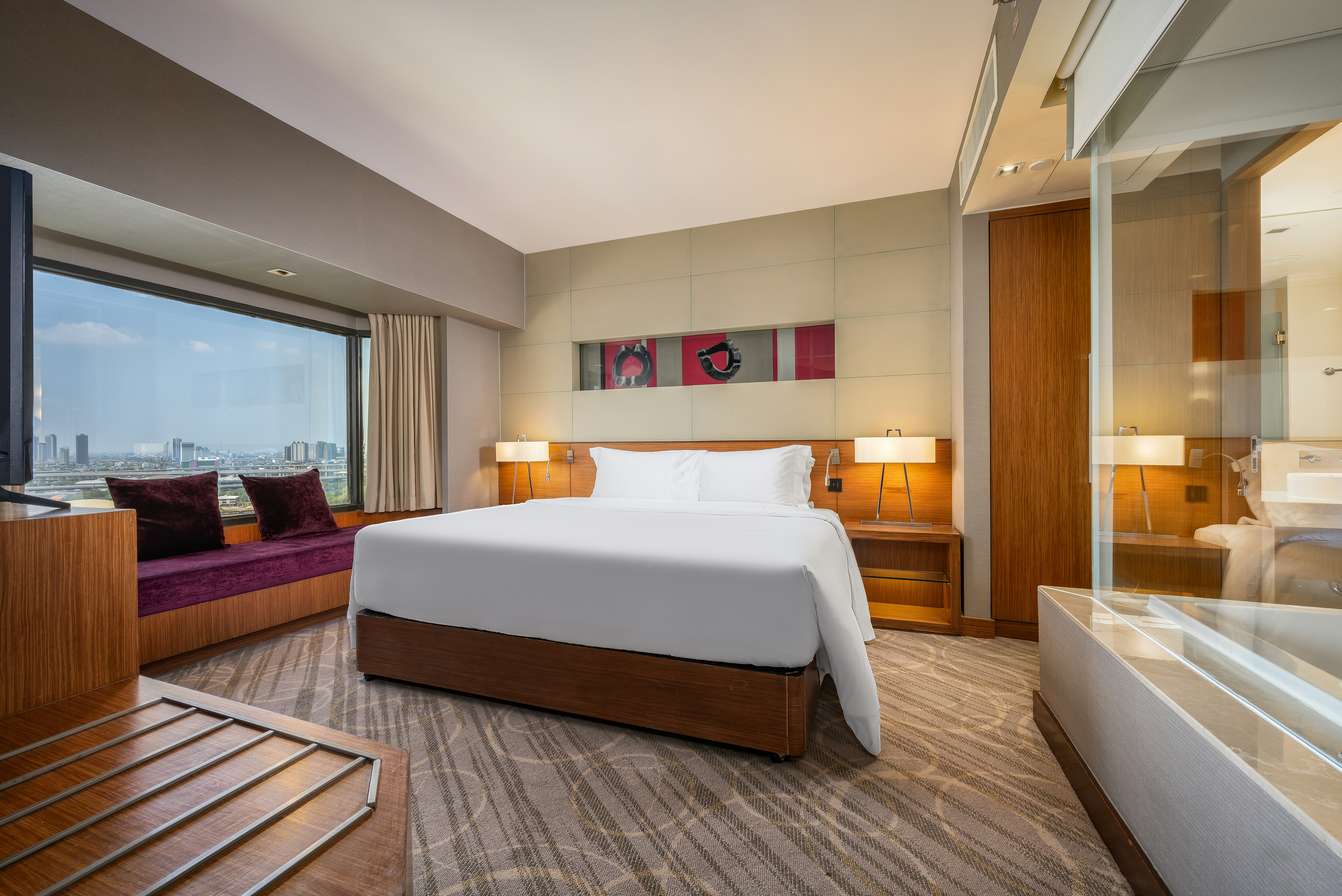 Centara Grand At Central Plaza Ladprao Bangkok 28/82