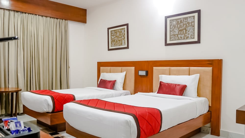 Siesta Navi Mumbai 17/41