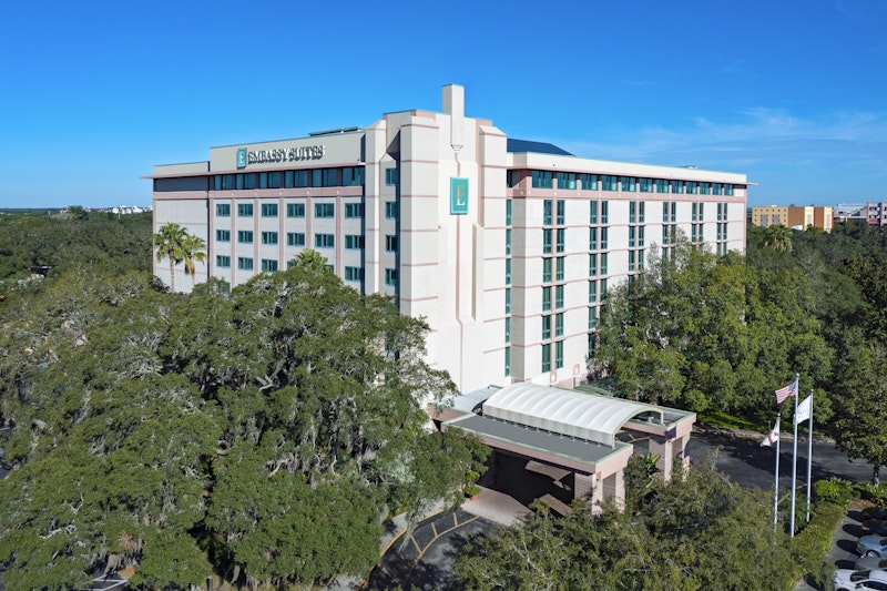 Embassy Suites By Hilton Tampa Usf Near Busch Gardens 2/23
