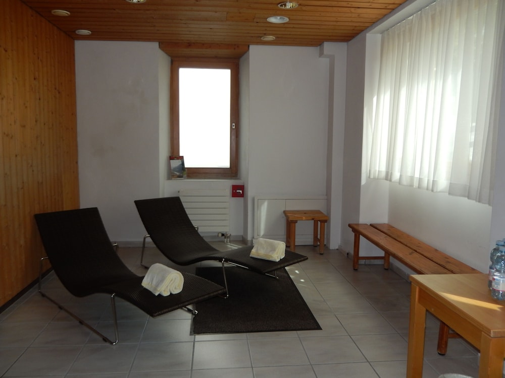 Hotel Schweizerhof Pontresina 55/68