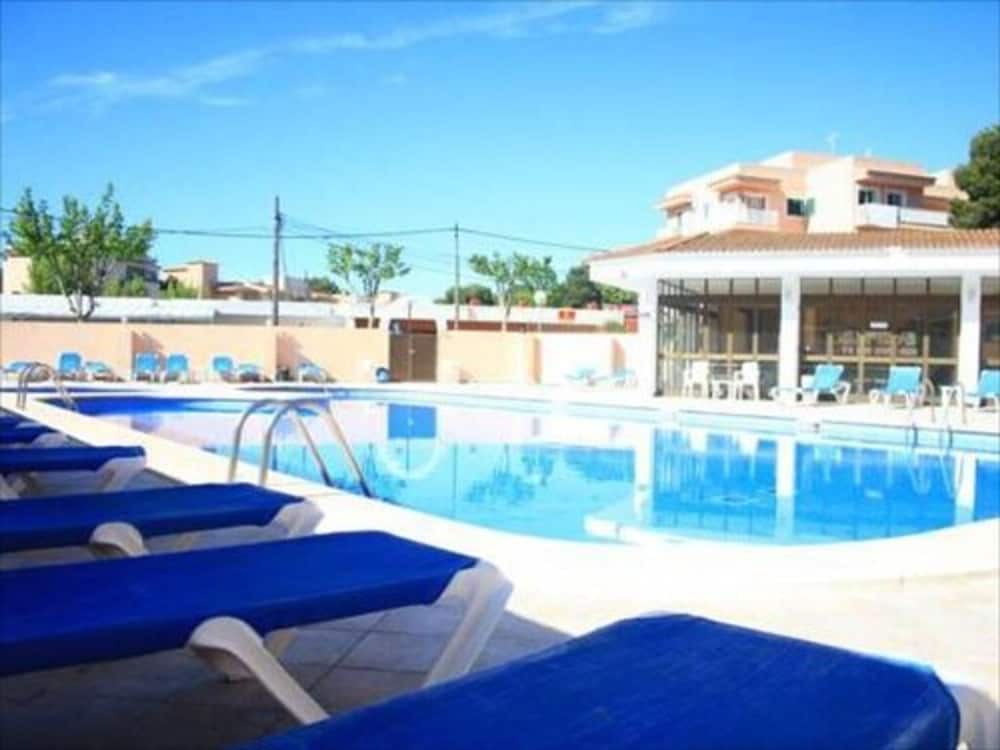 Hostal Alcina 40/45