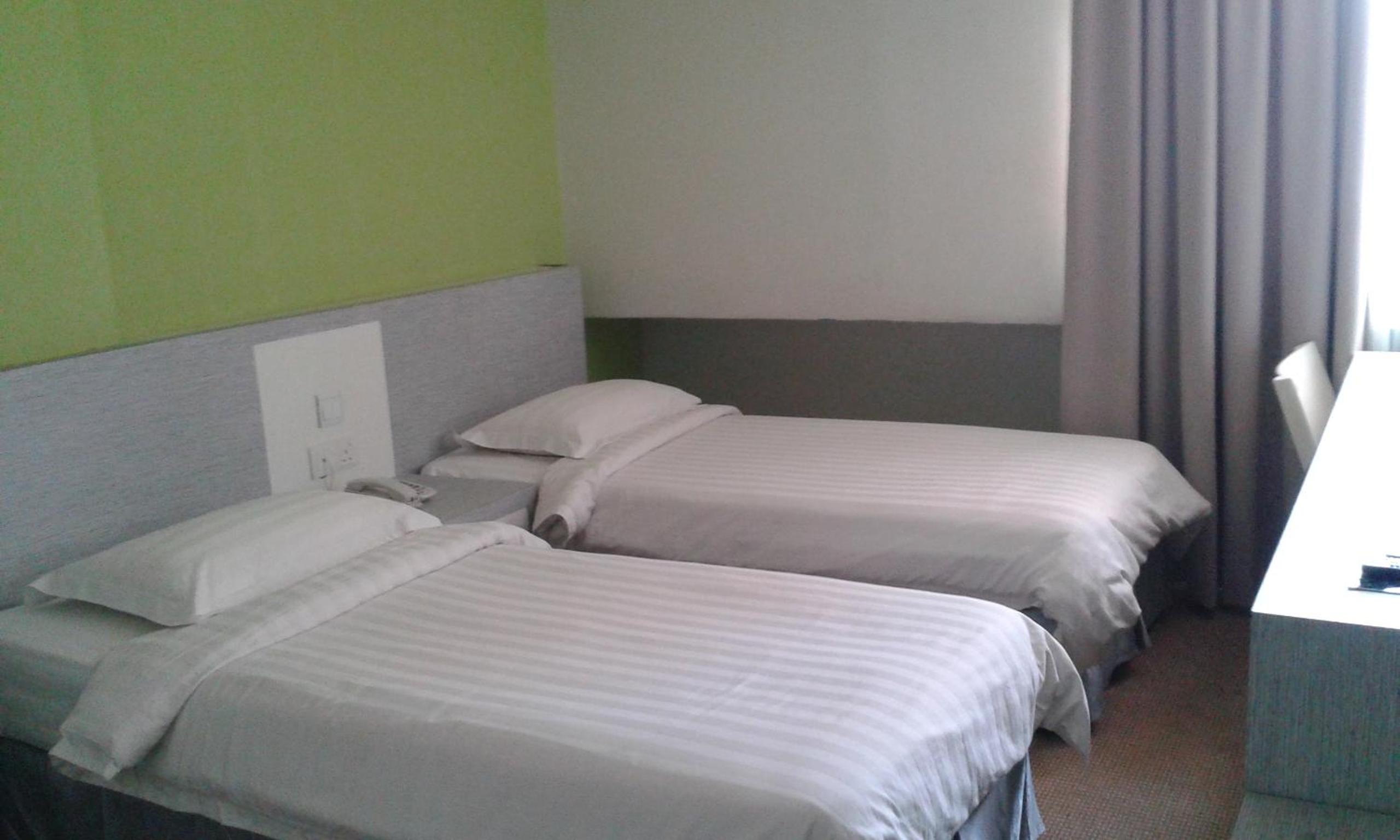 De Spring Hotel 28/50