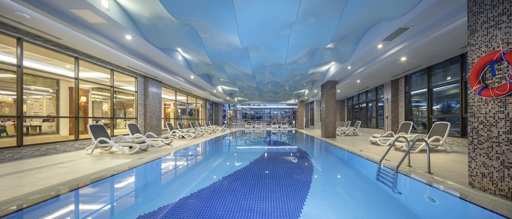 Aydinbey Kings Palace Spa and Resort Hotel 37/64