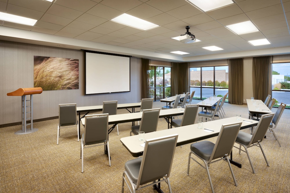 SpringHill Suites by Marriott Vernal 42/44