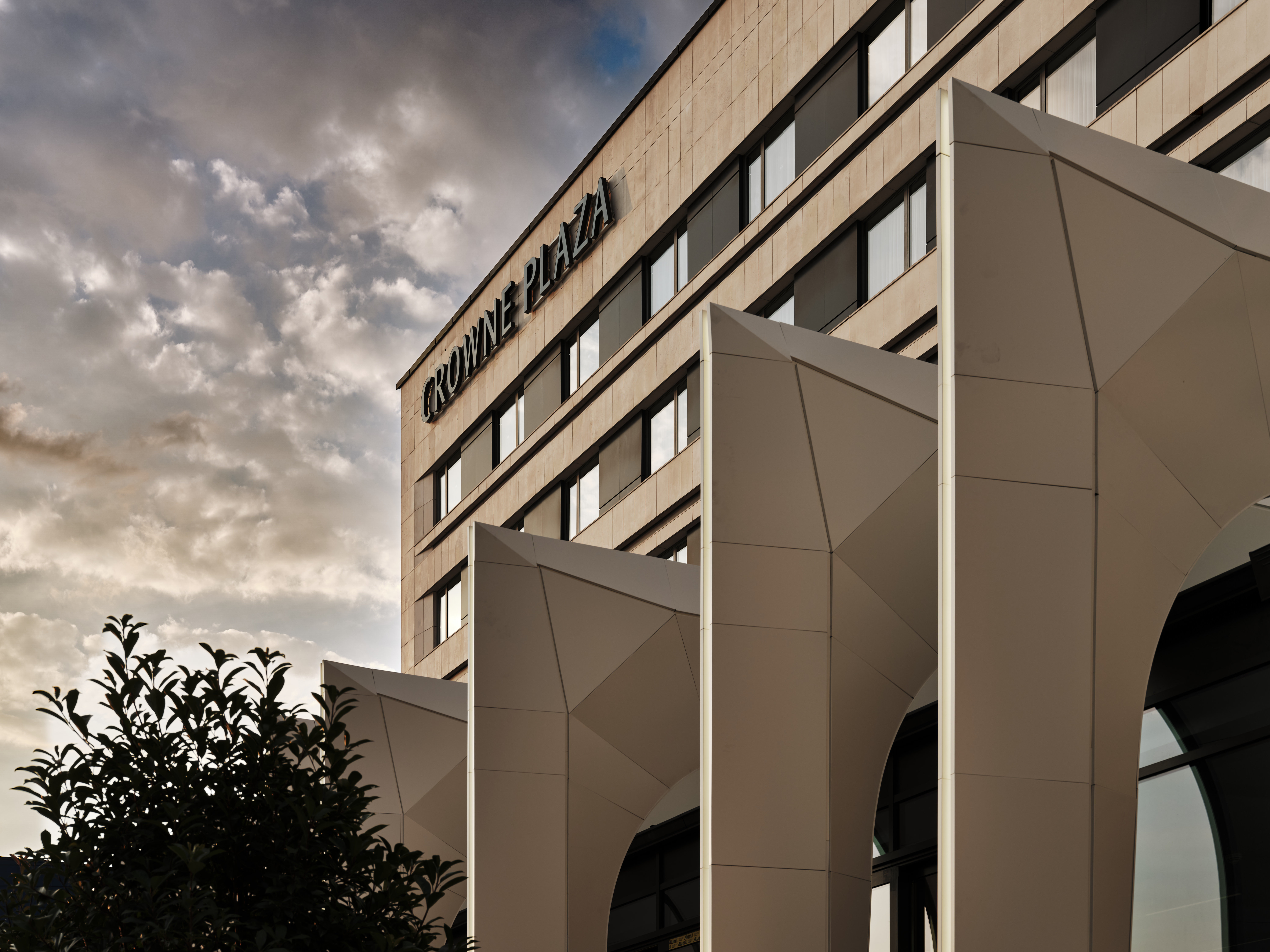 Crowne Plaza Sofia An Ihg Hotel 3/62