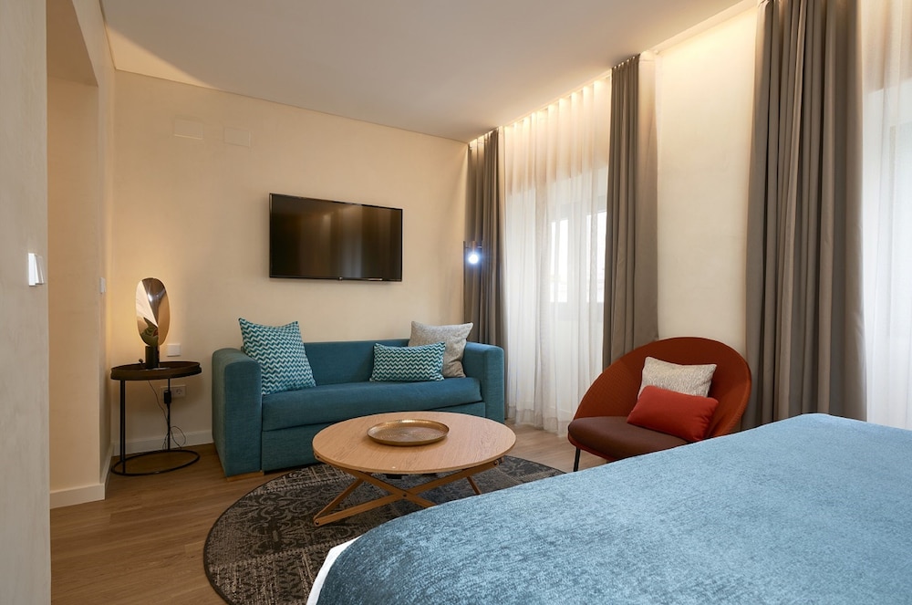 Suites Murillo Plaza Santa Cruz 24/39