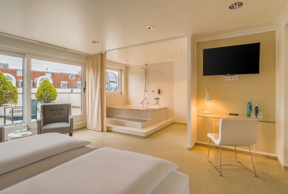 SUPERIOR, DOUBLE BED