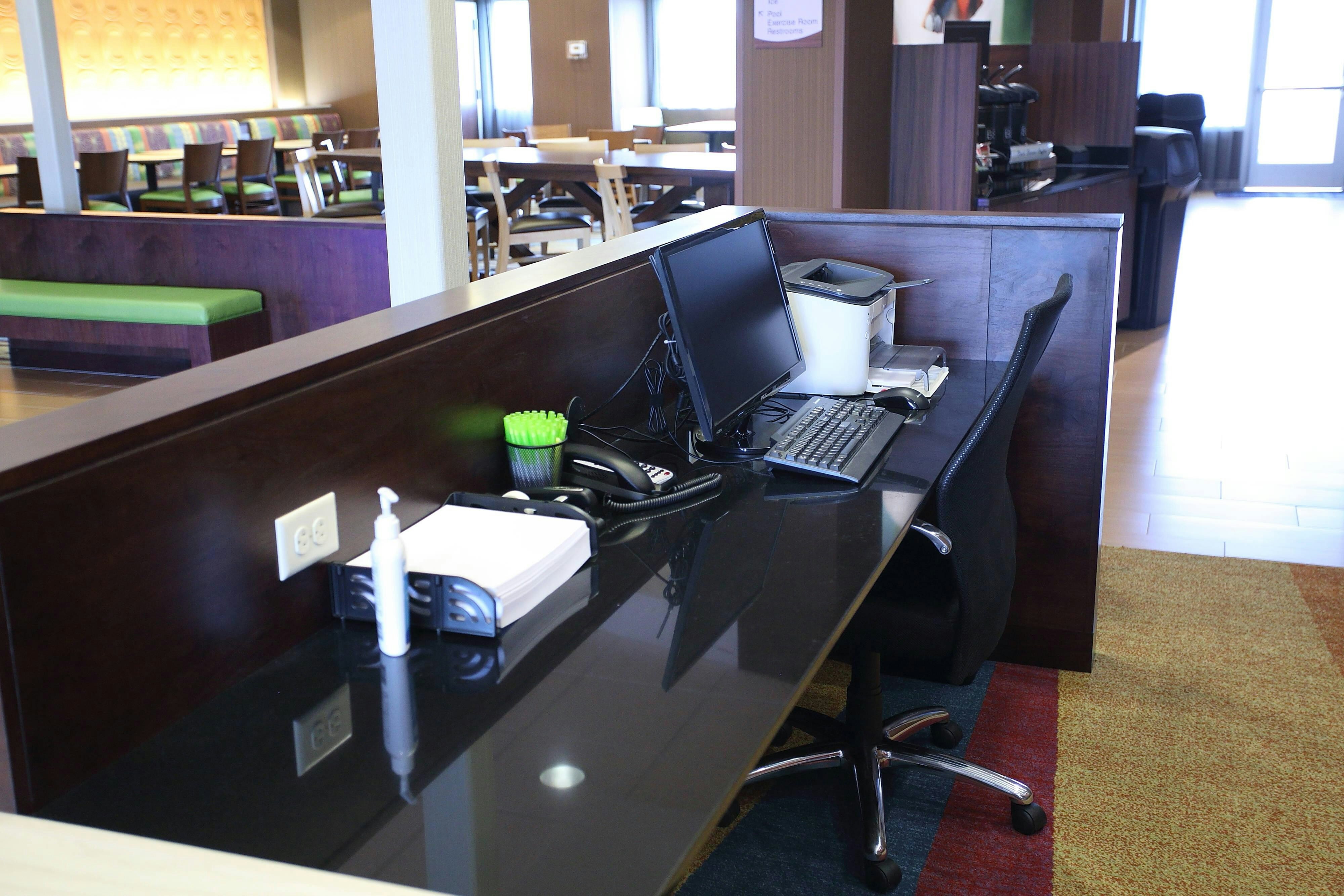 Fairfield Inn Suites East Grand Forks 8/10