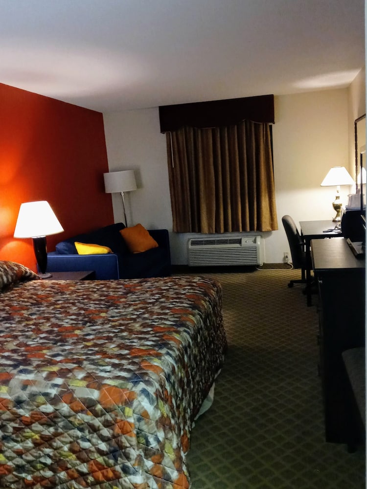 Country Hearth Inn & Suites Kenton 16/47