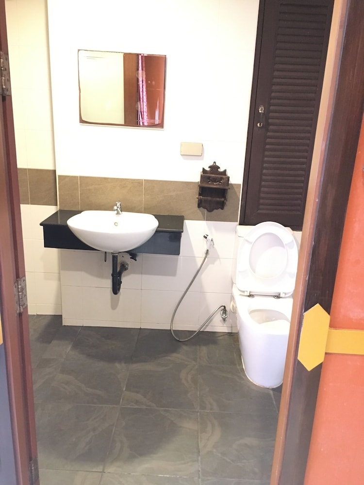 99 RESIDENCE PATONG 24/25