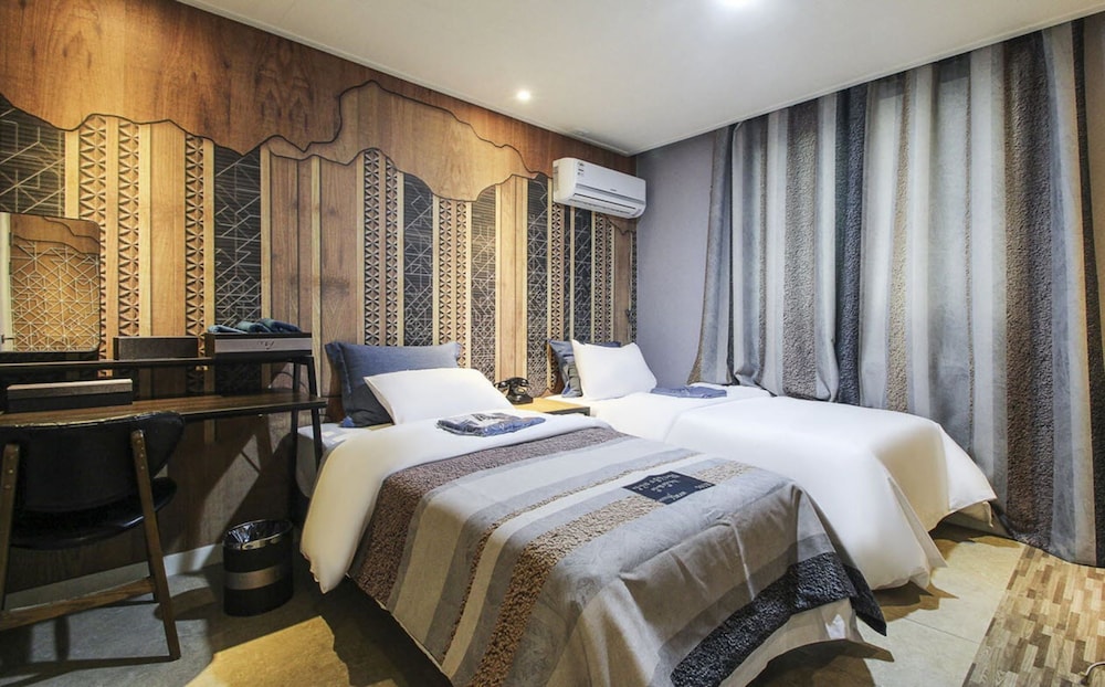 Hotel Dean 16/30