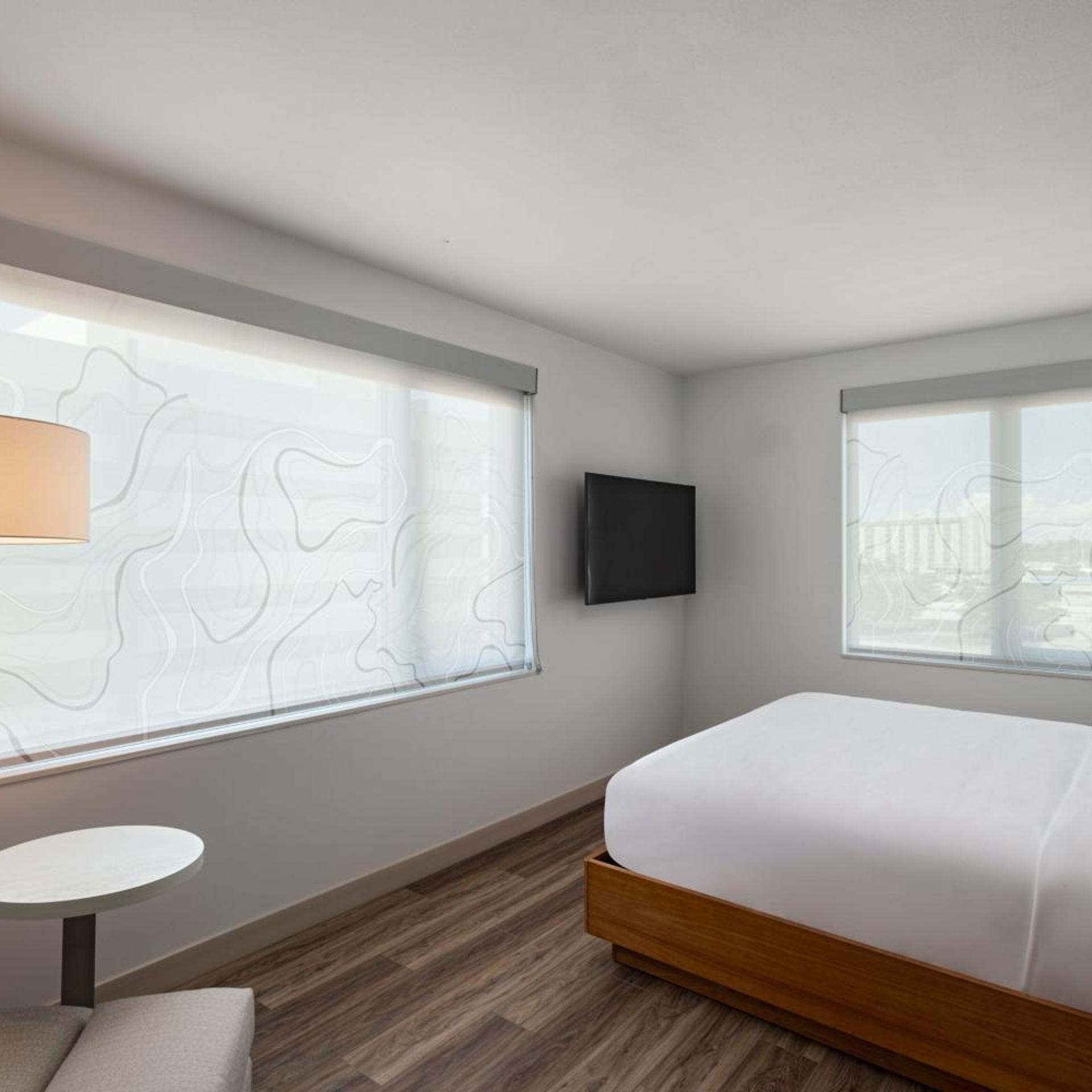 Conference, Suite, King Bed, Sofa