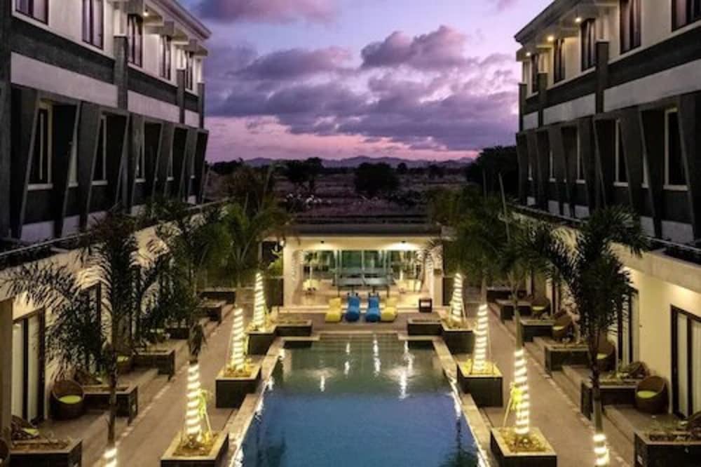 ILLIRA Lite Hotel Praya 5/59