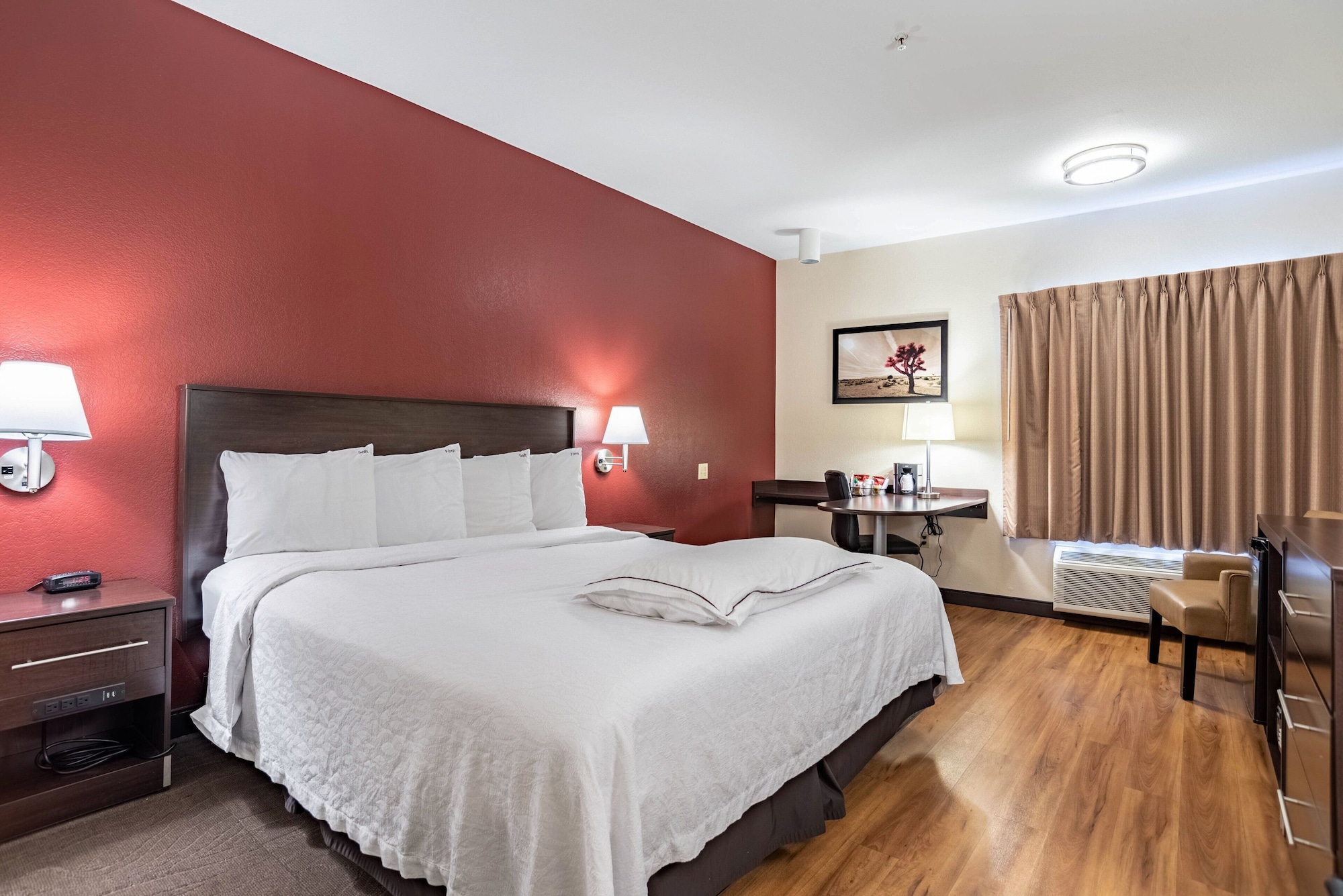 PREMIUM, KING BED