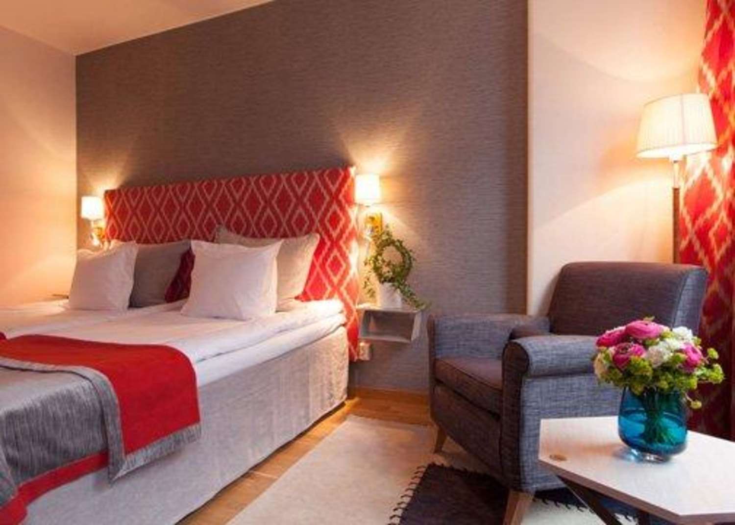 Home Hotel Wellington 5/22